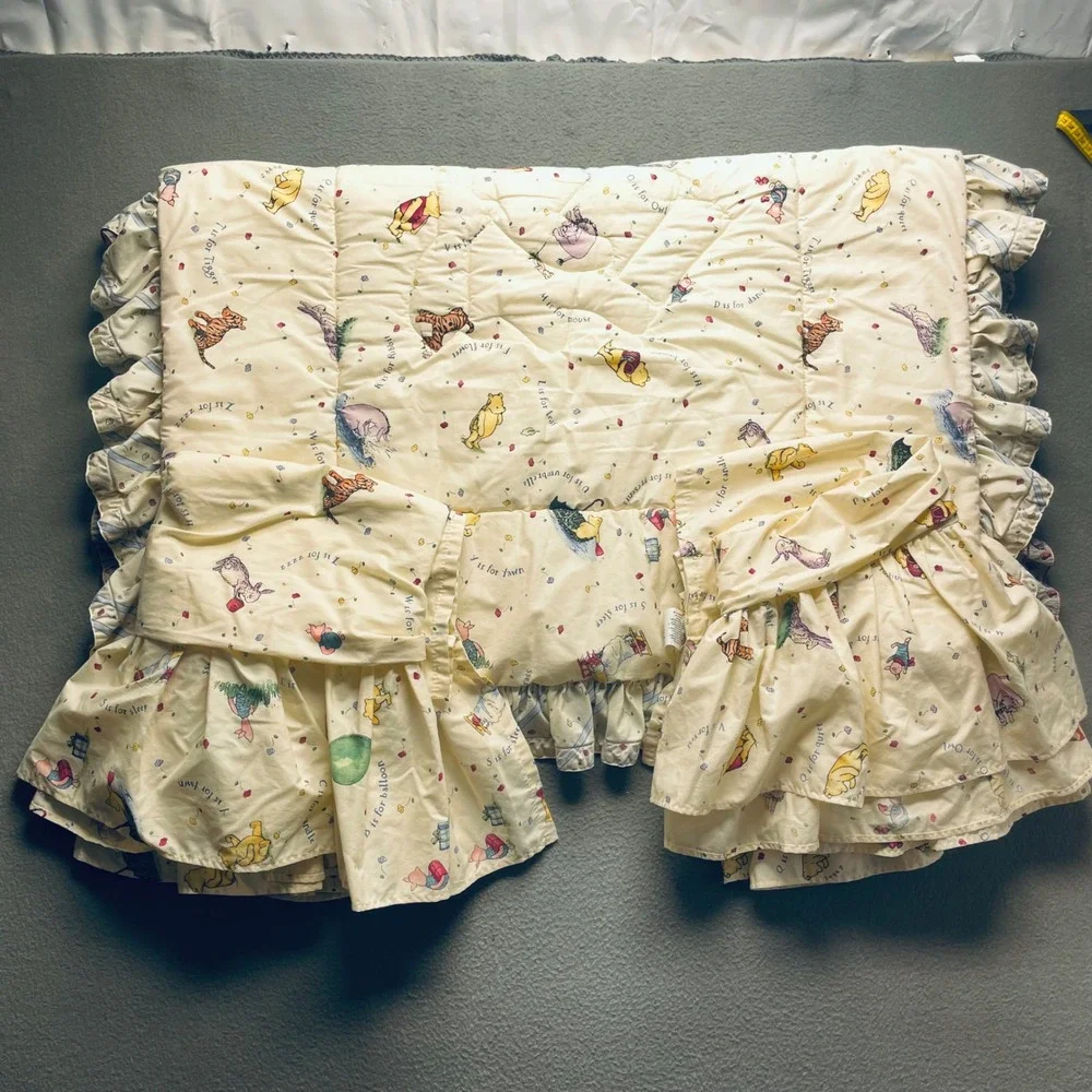 Disney Classic Pooh Baby Blanket Curtains Cotton Blend OS Vintage Cottagecore